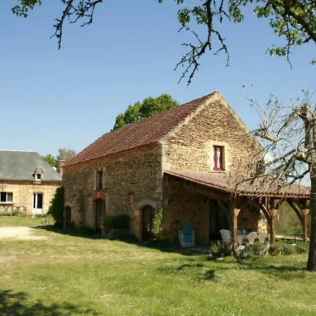 Hébergement de vacances Prats-de-carlux, 4 Pièces, 8 Personnes - Fr-1-616-59
